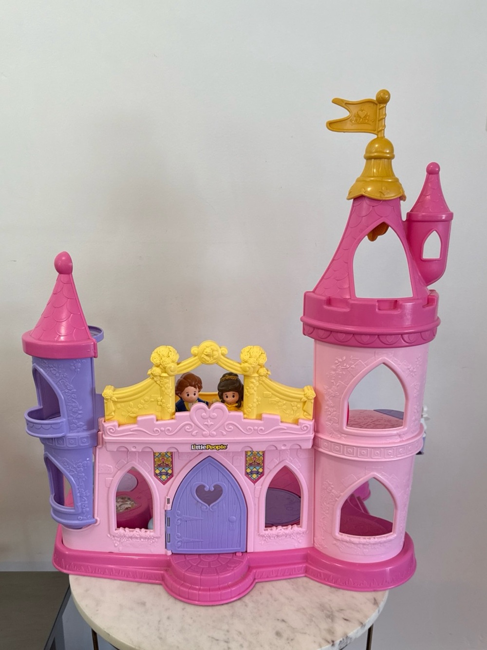 Fisher Price Little People Disney Princess Castle 3 Figures Belle Prince Cindere